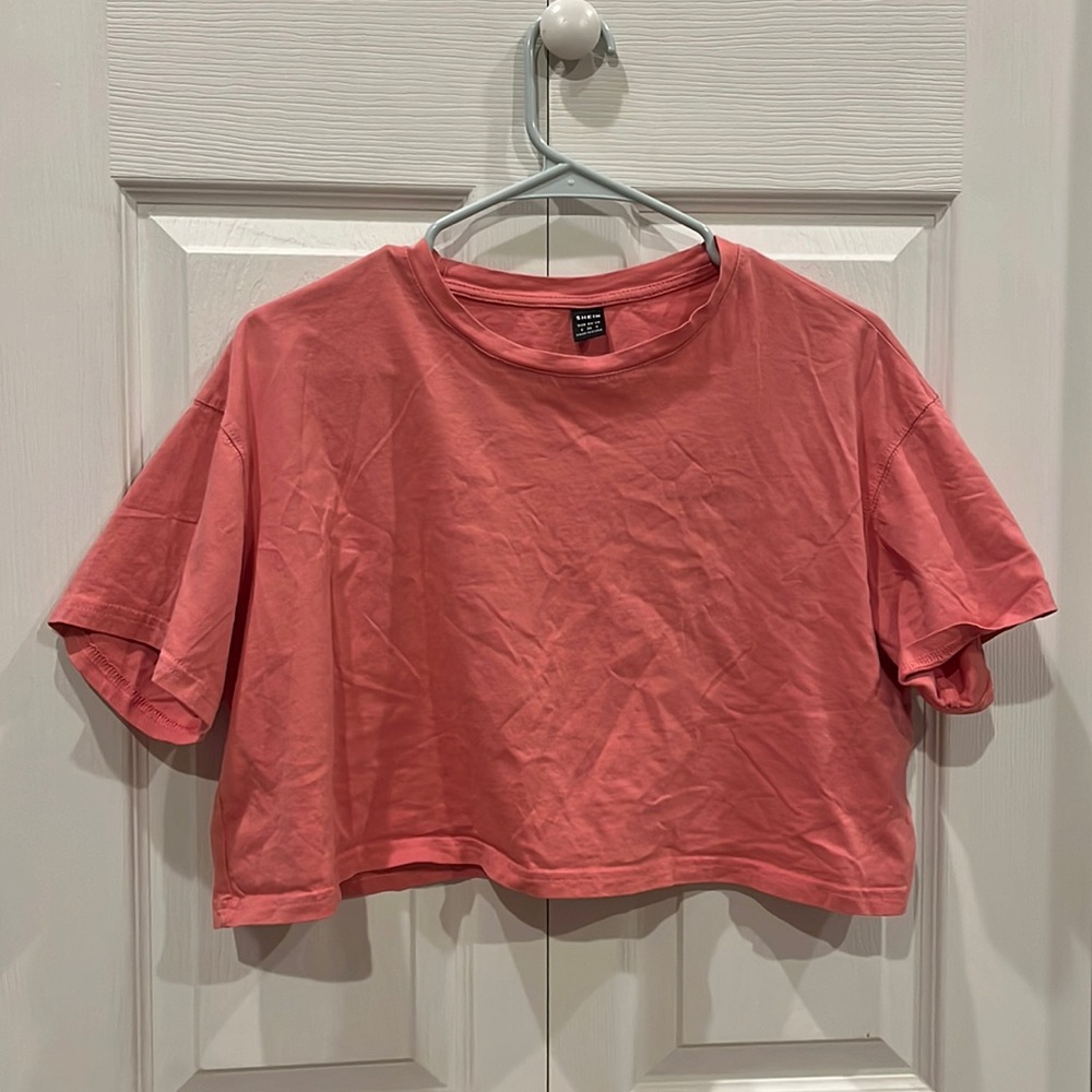 Oversized cropped tee